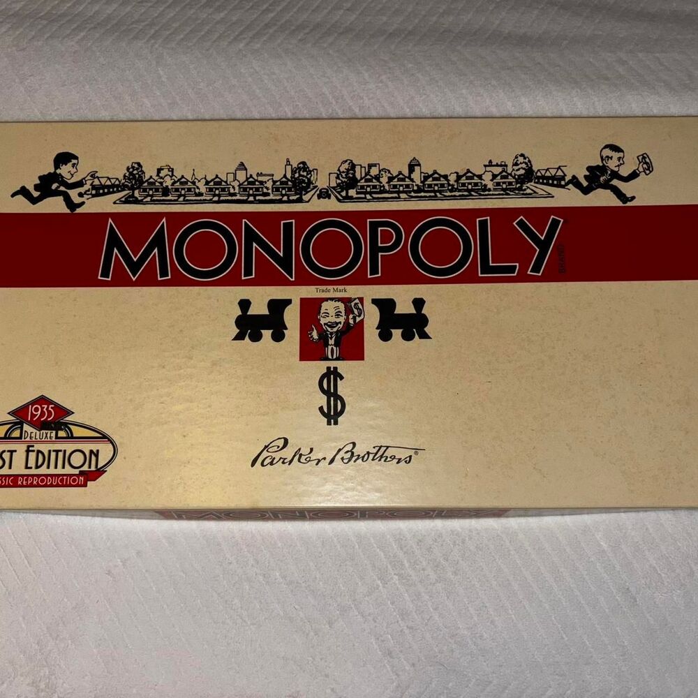 Vintage 2002 Monopoly 1935 Deluxe First Edition Classic Reproduction Board Game